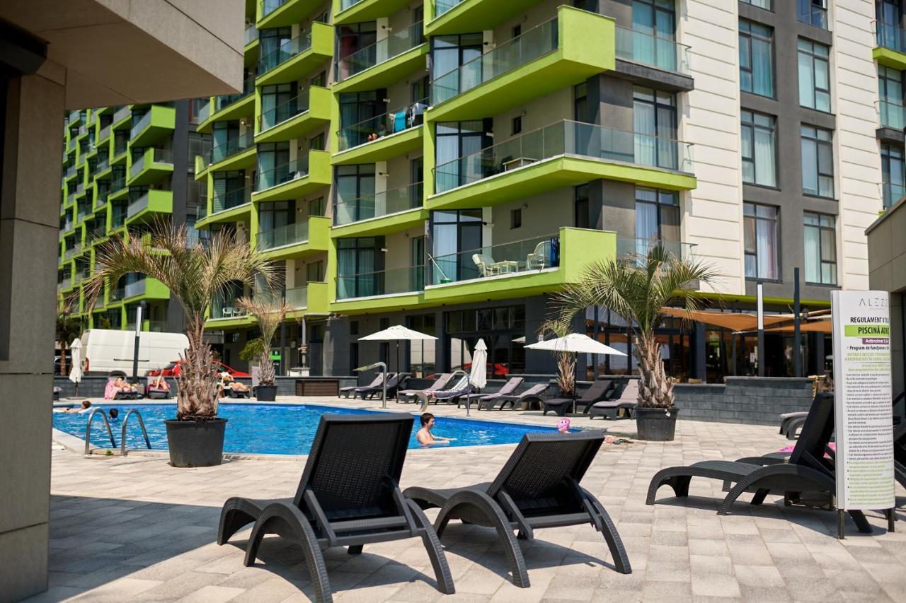 Rainbow Sea View Apartment Spa N Pool Resort - Parking Mamaia Exterior photo